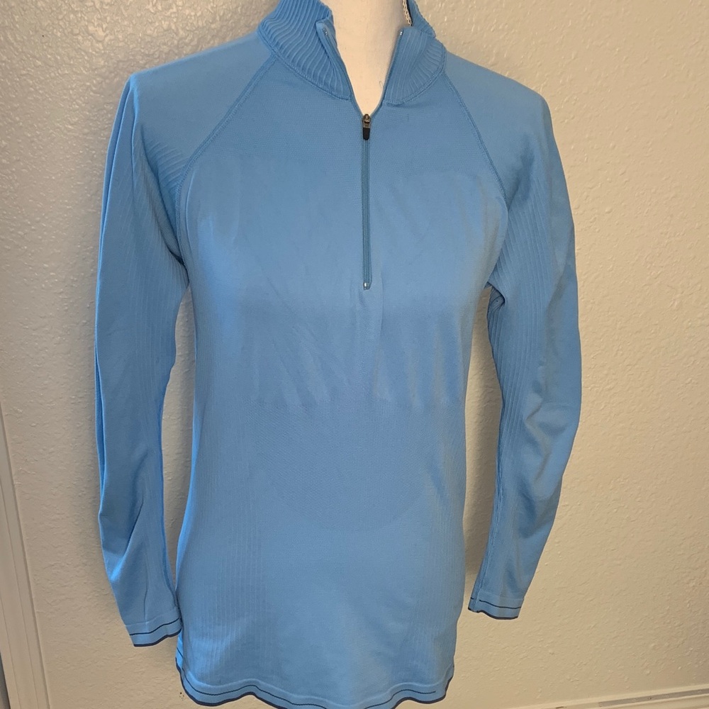 Patagonia women’s large Blue Quarter-Zip Pullover